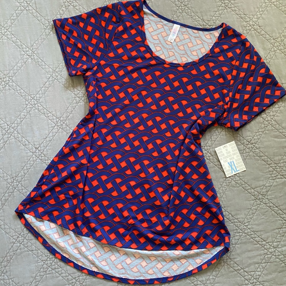 Lularoe Women’s XL Classic Tee Shirt
